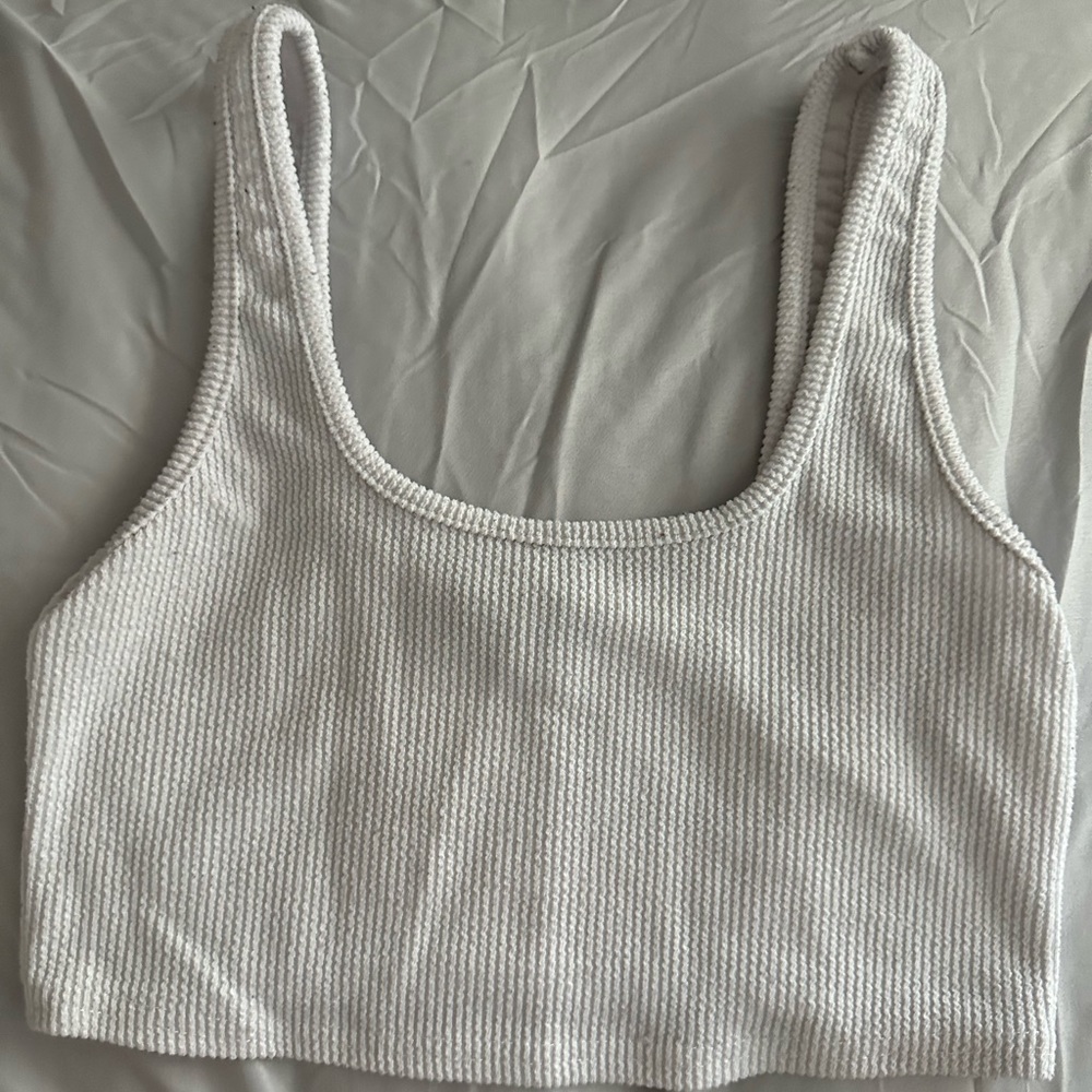 Missguided crop top